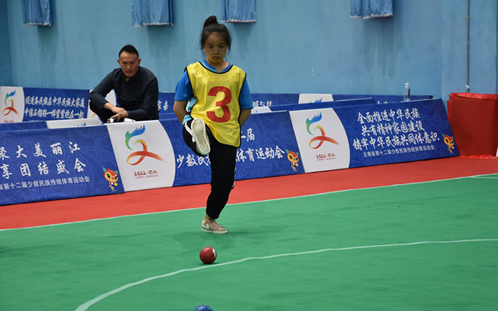 云南省第十二届民族运动会蹴球项目开赛