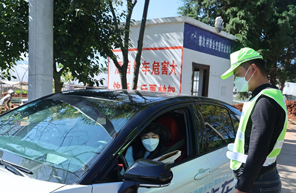 晋宁普达村：筑牢防线 让交通安全深入人心