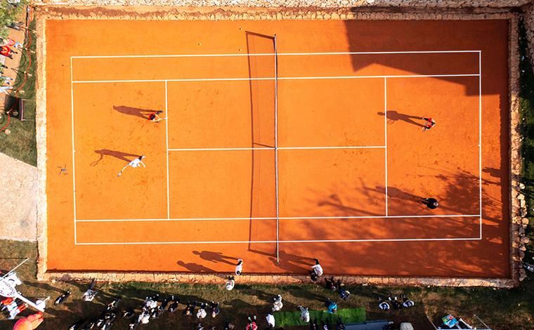 云南蒙自碧色寨红土网球场被认证为“中国第一块红土网球场”